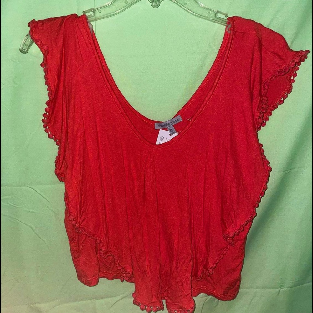 🌹CUTE RED TOP🌹